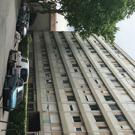 Studio Richelieu 2 et son parking privé Villeurbanne Exterior foto